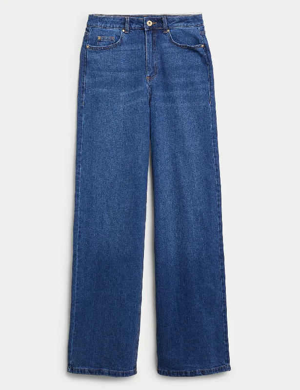 The Wide-Leg Jeans