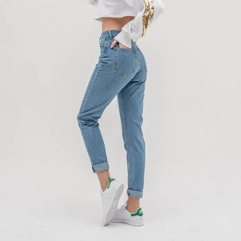 Boyfriend jeans for women