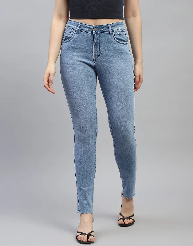 Women Blue Solid Slim Fit Denim