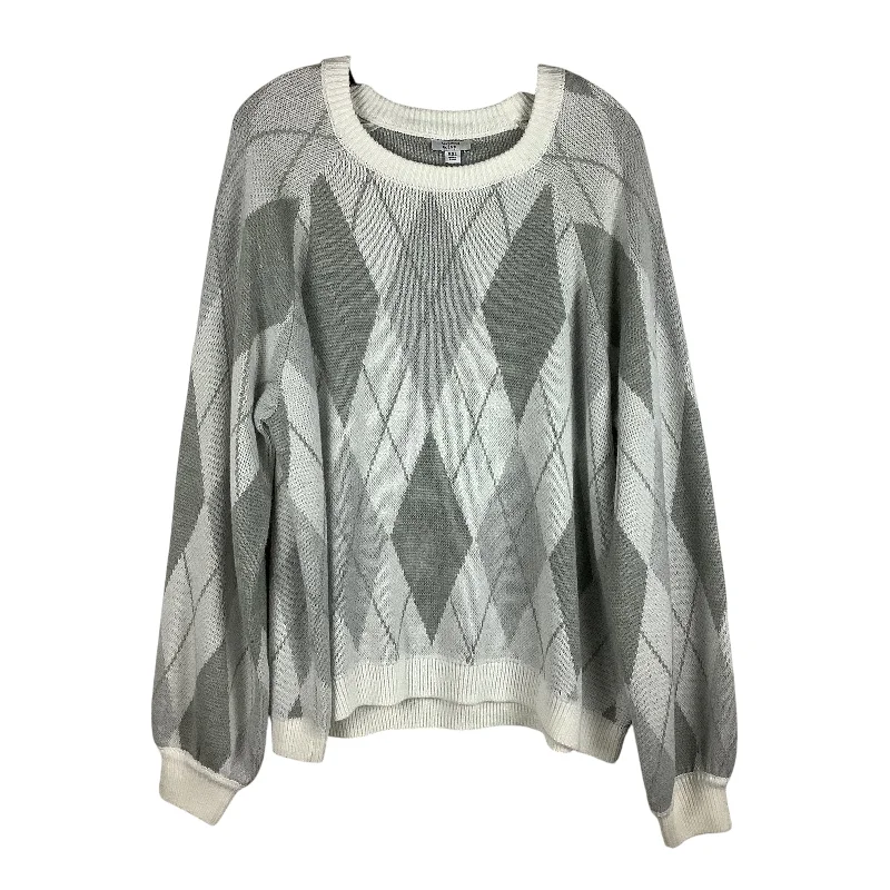 Sweater By Crown And Ivy In Grey, Size: Xxl