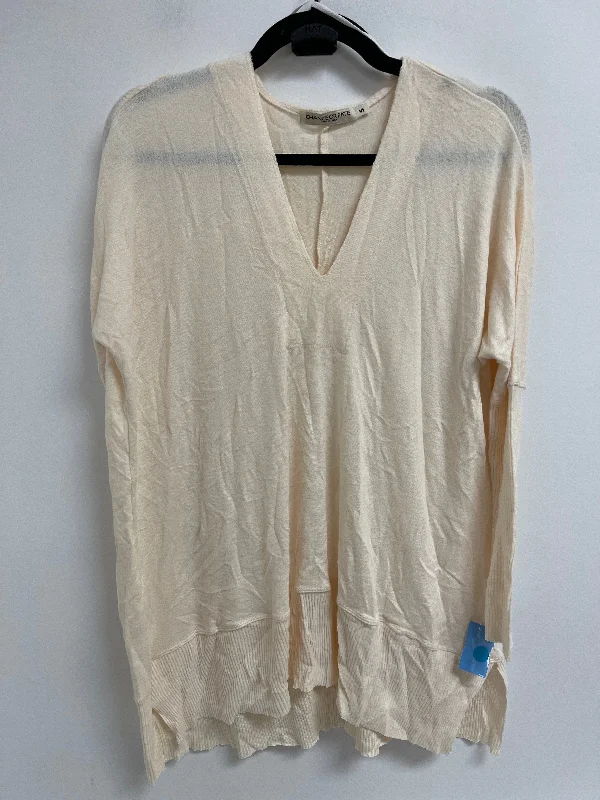 Sweater By Clothes Mentor In Cream, Size: S