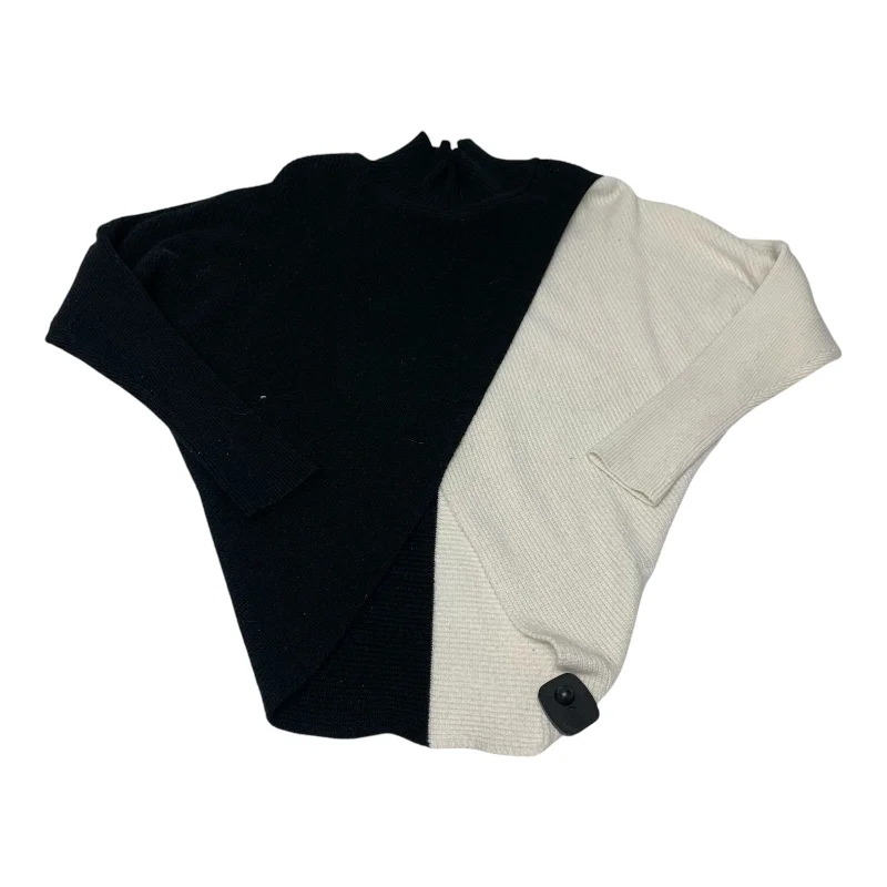 Sweater By Elan In Black & White, Size: M