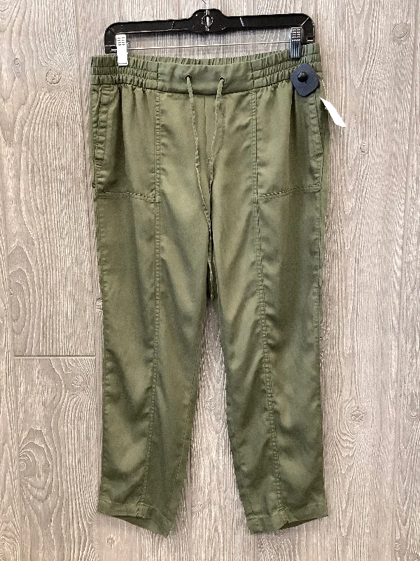 Pants Cropped By Old Navy In Green, Size: 6