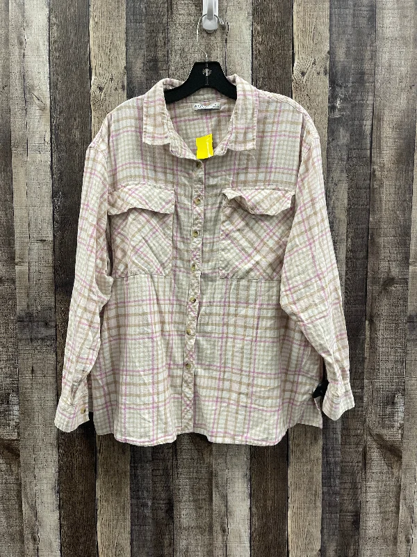 Top Long Sleeve By Arizona In Plaid Pattern, Size: L