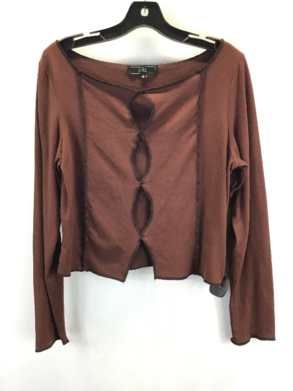 Top Long Sleeve By Vibe In Brown, Size: Xl