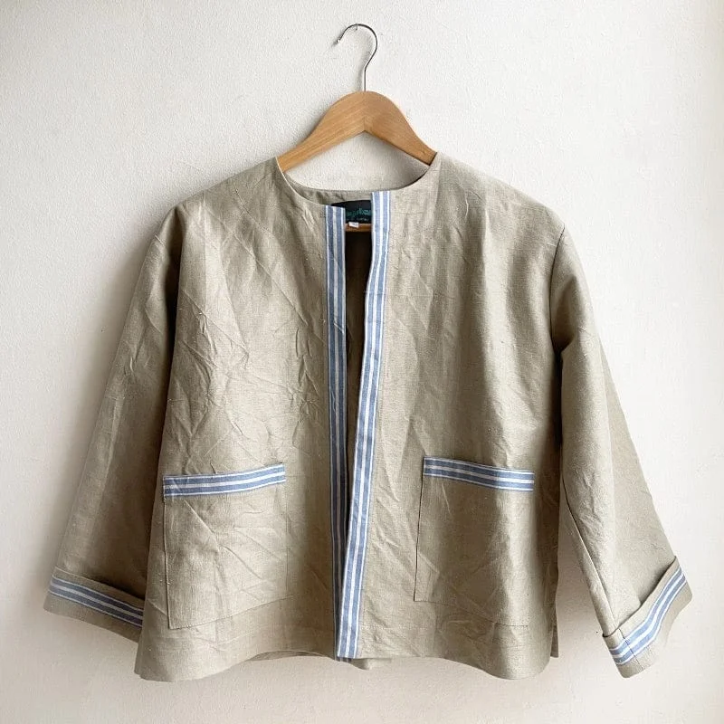 Vintage French Linen Boxy Jacket - fits sizes Small to large No.9